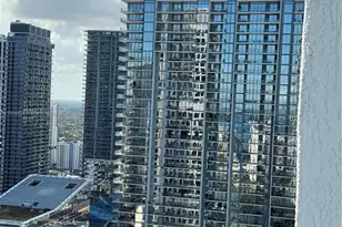 500 Brickell Ave, Miami, FL 33131 - Photo 15