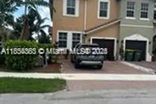 2450 SE 14th Ct, Homestead, FL 33035 - Photo 1