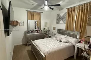 2450 SE 14th Ct, Homestead, FL 33035 - Photo 13