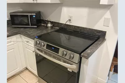 1855 NW 32nd St, Miami, FL 33142 - Photo 19