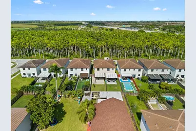 25343 SW 109th Ave, Homestead, FL 33032 - Photo 5