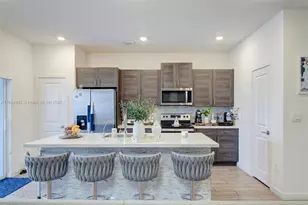 789 SE 16th Ct, Homestead, FL 33034 - Photo 9