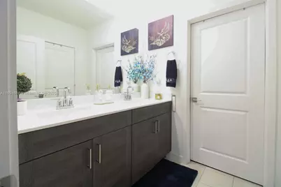 789 SE 16th Ct, Homestead, FL 33034 - Photo 13