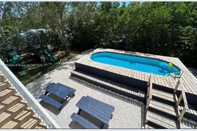 350 Hazel St, Key Largo, FL 33037 - Photo 21