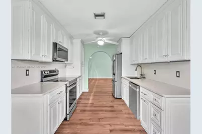 20013 Mona Cir #20013, Boca Raton, FL 33434 - Photo 13