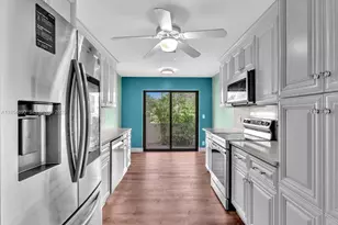 20013 Mona Cir, Boca Raton, FL 33434 - Photo 9