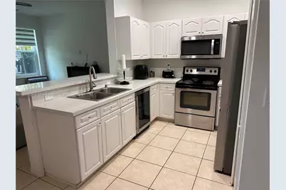 8908 SW 109th Ave, Miami, FL 33176 - Photo 5
