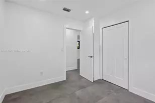 5711 SW 92nd Ave, Miami, FL 33173 - Photo 17