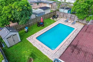 6660 Custer, Hollywood, FL 33024 - Photo 17