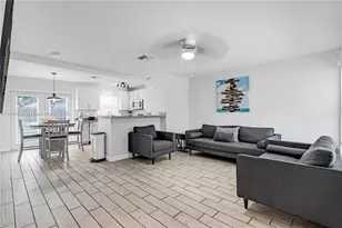 6660 Custer, Hollywood, FL 33024 - Photo 3