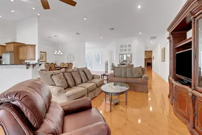 2825 Jenkins Way, Naples, FL 34117 - Photo 9