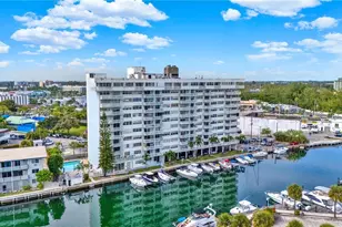 13155 Ixora Ct, North Miami, FL 33181 - Photo 1