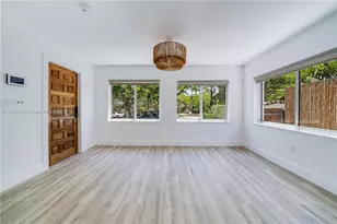 169 NE 48th St, Miami, FL 33137 - Photo 5
