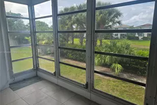 1021 Crystal Lake Dr, Deerfield Beach, FL 33064 - Photo 15