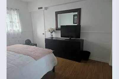 1021 Crystal Lake Dr #207, Deerfield Beach, FL 33064 - Photo 13