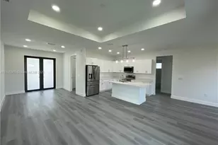 1137 Damen St E, Lehigh Acres, FL 33974 - Photo 9