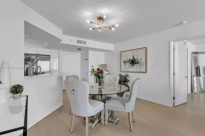 1800 Sunset Harbour Dr #1003, Miami Beach, FL 33139 - Photo 5