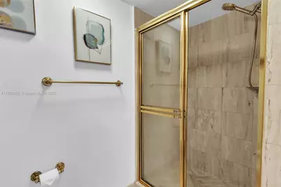 1800 Sunset Harbour Dr #1003, Miami Beach, FL 33139 - Photo 19