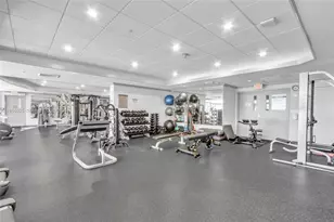 1800 Sunset Harbour Dr, Miami Beach, FL 33139 - Photo 33