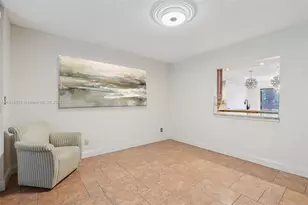 121 SW 96th Terrace, Plantation, FL 33324 - Photo 7