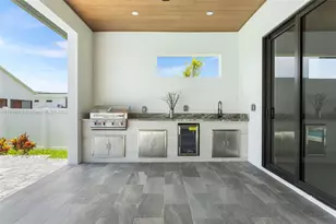 10 SW 33rd Ave, Other City - In The State Of Florida, FL 33991 - Photo 25