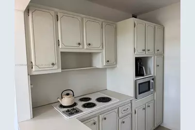 7800 Carlyle Ave. #6C, Miami Beach, FL 33141 - Photo 9