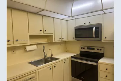 3940 Inverrary Blvd #701A, Lauderhill, FL 33319 - Photo 7
