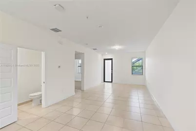 7831 NW 104th Ave #22, Doral, FL 33178 - Photo 17
