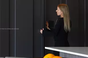 88 SW 7th St, Miami, FL 33130 - Photo 23