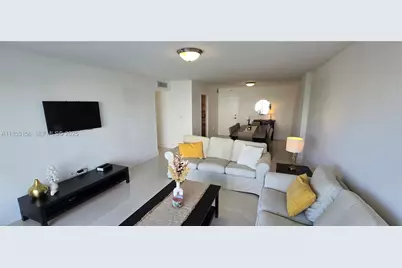 2801 NE 183rd St #714W, Aventura, FL 33160 - Photo 7