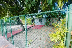 8355 NW 32nd Ave, Miami, FL 33147 - Photo 9