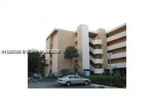 802 NW 87th Ave, Miami, FL 33172 - Photo 1