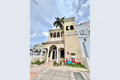 223 Valencia Ave, Coral Gables, FL 33134 - Photo 1