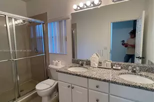 3450 NW 17th Terrace, Oakland Park, FL 33309 - Photo 13