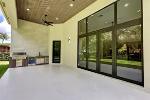 3303 W Stonebrook Cir, Davie, FL 33330 - Photo 57