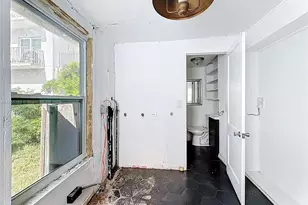 796 NE 85th St, Miami, FL 33138 - Photo 15