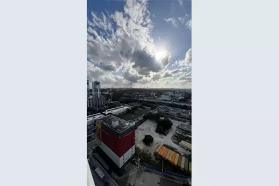 185 SW 7th St #2202, Miami, FL 33130 - Photo 35