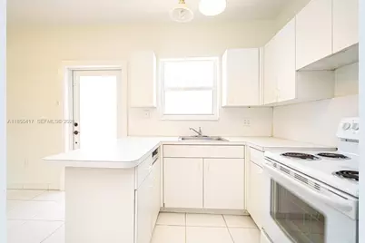2810 SW 114th Ave, Miami, FL 33165 - Photo 51