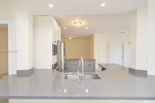 2810 SW 114th Ave, Miami, FL 33165 - Photo 17