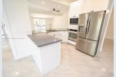 2810 SW 114th Ave, Miami, FL 33165 - Photo 21