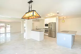 2810 SW 114th Ave, Miami, FL 33165 - Photo 11