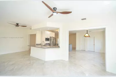 2810 SW 114th Ave, Miami, FL 33165 - Photo 25