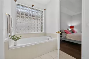 9633 Sandpiper Ln, West Palm Beach, FL 33411 - Photo 23