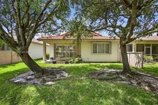 9633 Sandpiper Ln, West Palm Beach, FL 33411 - Photo 37