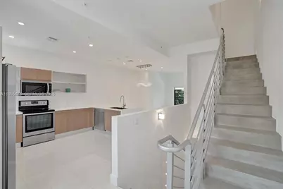 516 SE 1st Cir, Pompano Beach, FL 33060 - Photo 23