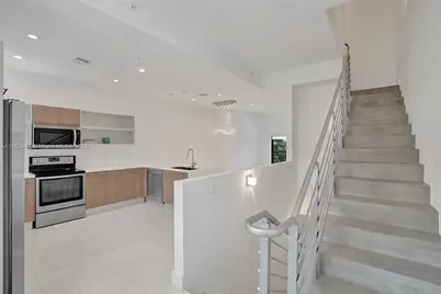 516 SE 1st Cir, Pompano Beach, FL 33060 - Photo 17