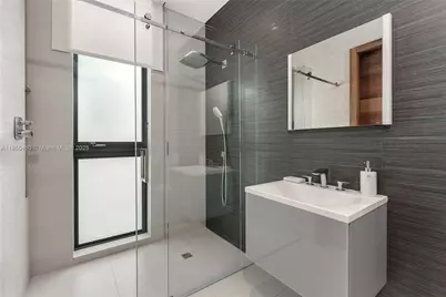 528 Lakeview Ct, Miami Beach, FL 33140 - Photo 67