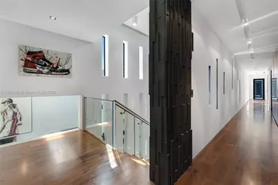 528 Lakeview Ct, Miami Beach, FL 33140 - Photo 43