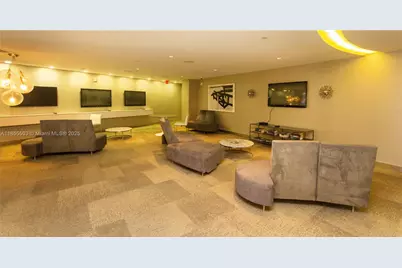 92 SW 3rd St #1711, Miami, FL 33130 - Photo 43