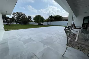 2721 SW 130th Ave, Miami, FL 33175 - Photo 37